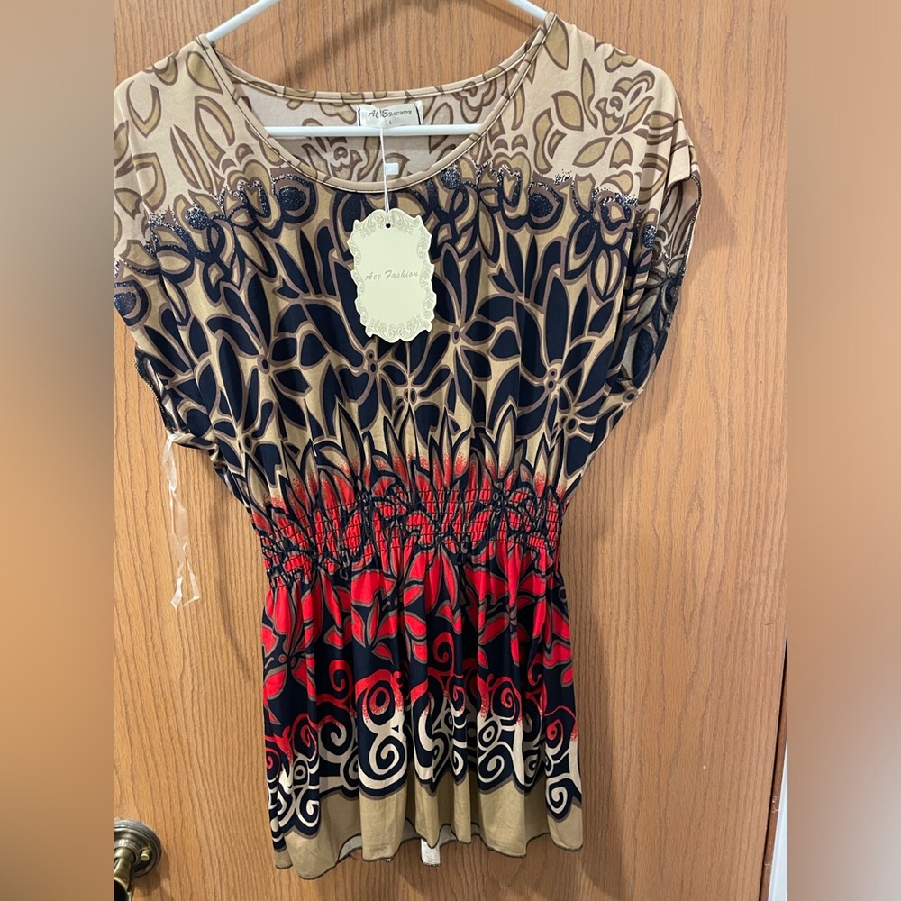 Ace Fashion blouse. Size Small